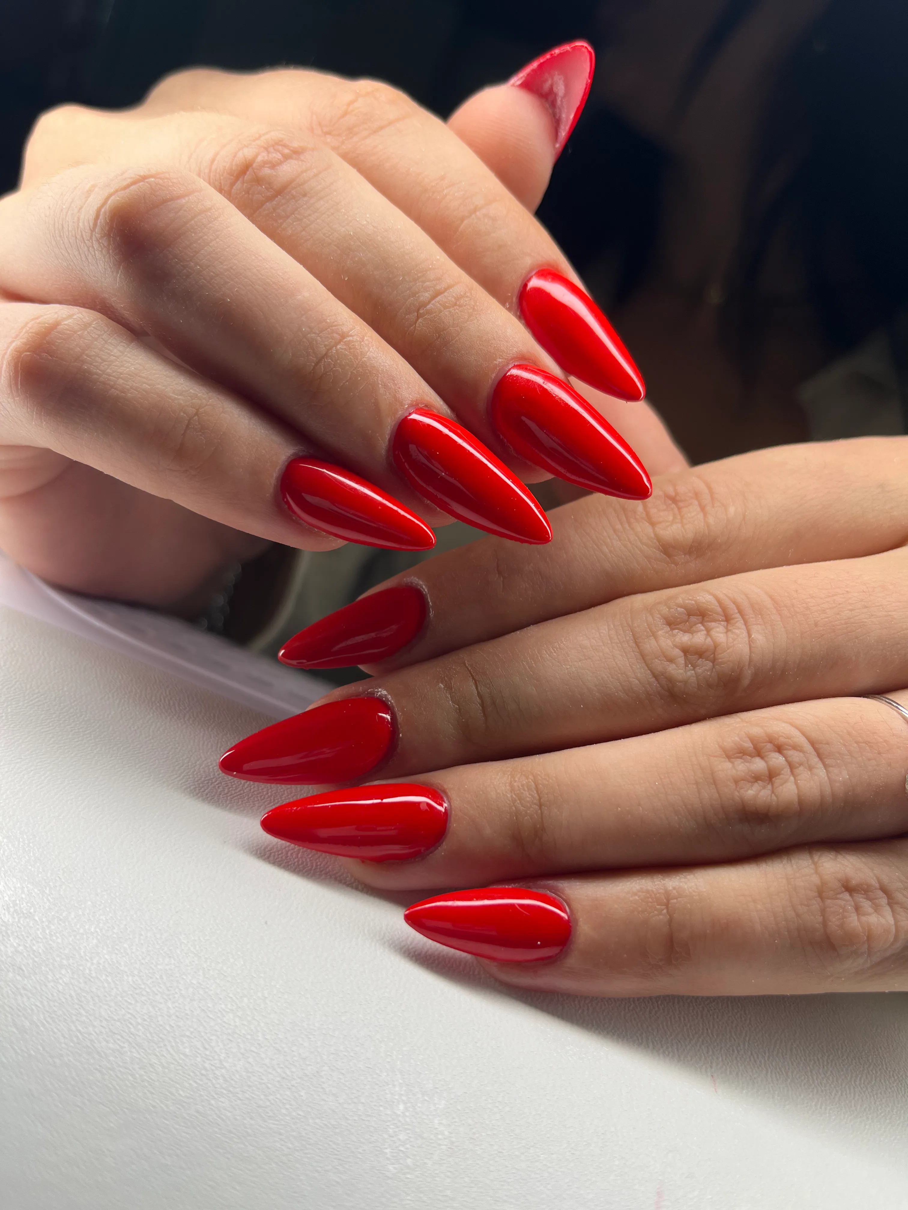 Manikyr–Pedikyr & Nail Art (50 ore)